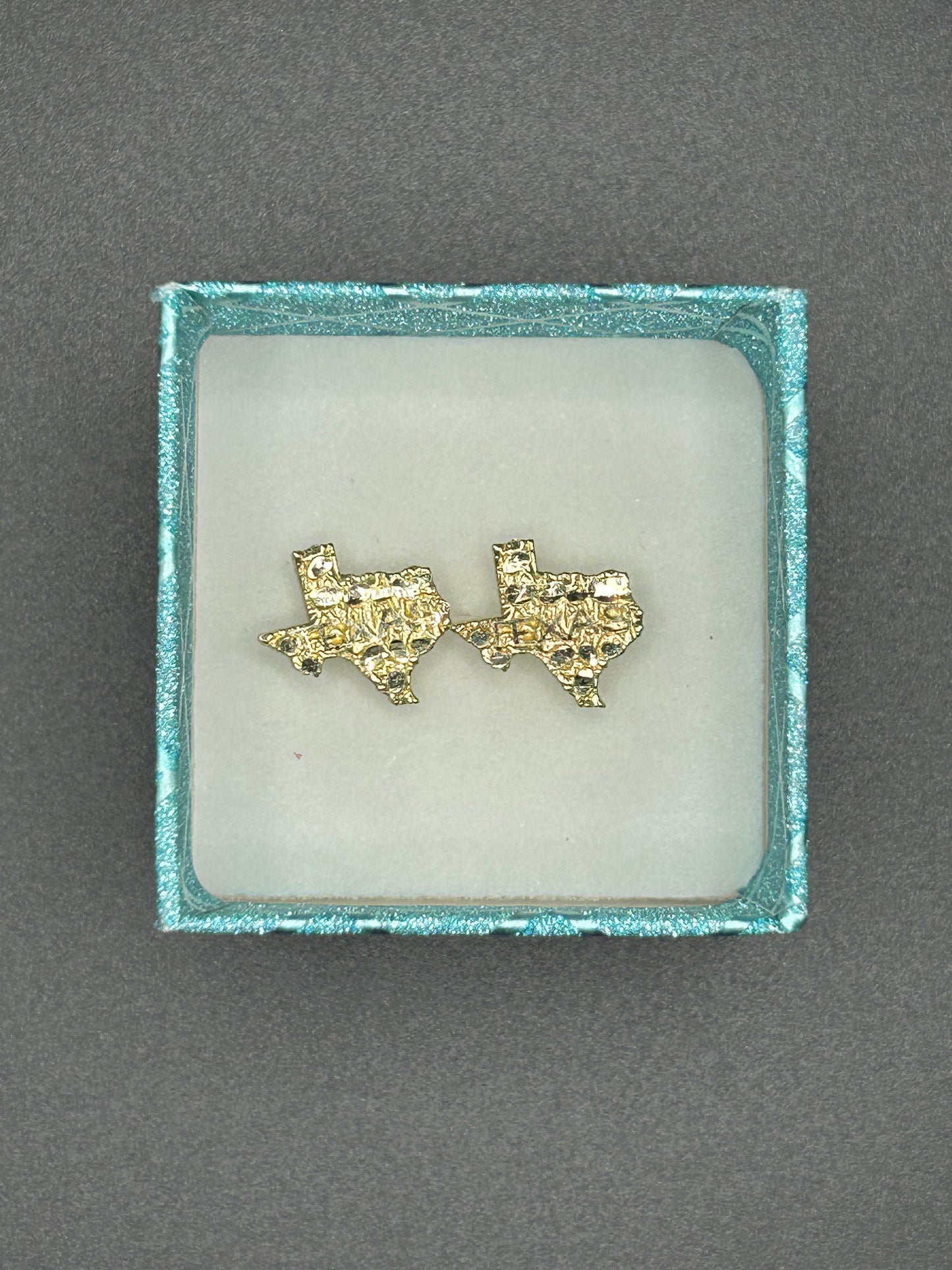 10k Yellow Gold Texas Nugget Stud Earrings 2.3g