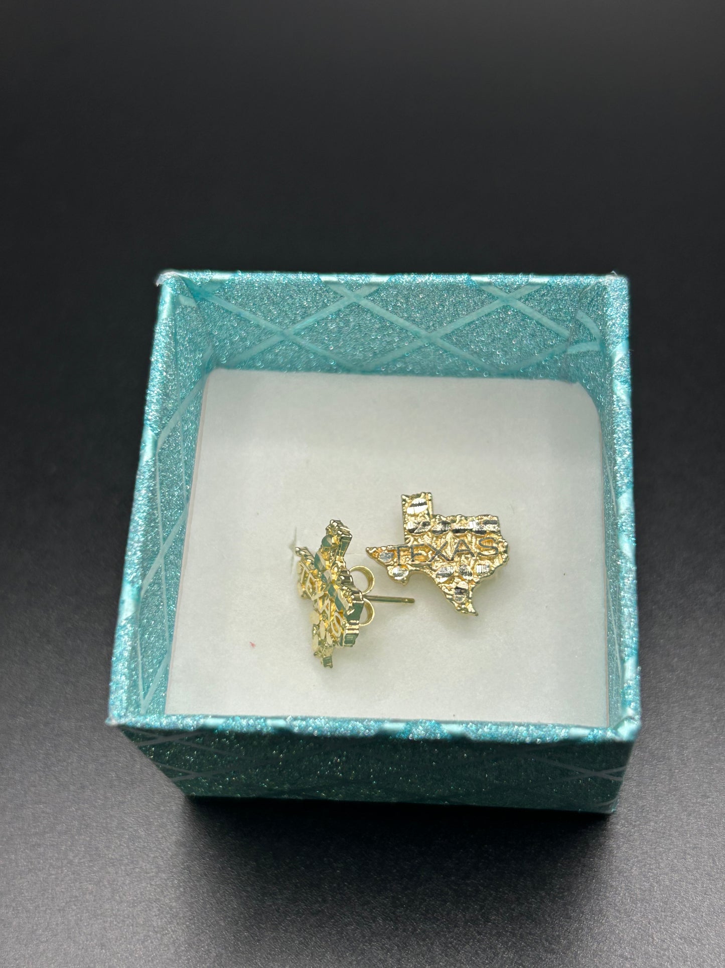 10k Yellow Gold Texas Nugget Stud Earrings 2.3g