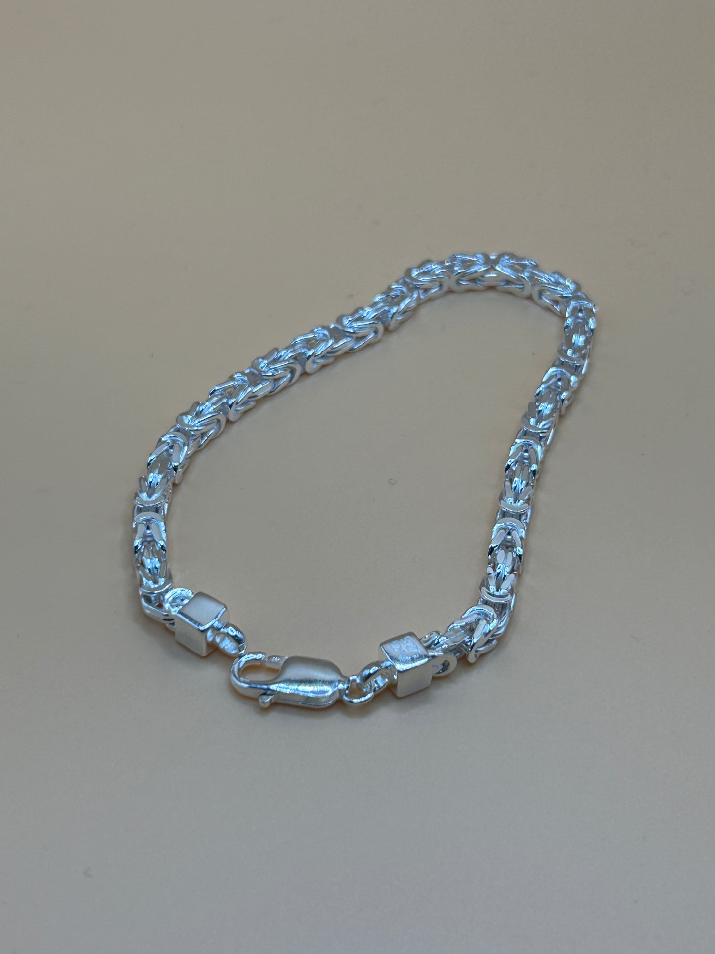 925 Sterling Silver Byzantine Bracelet 9” 14.7g
