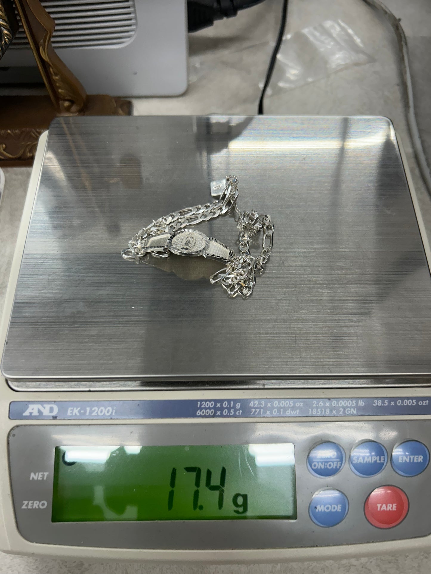 925 Sterling Silver Virgin Mary Bracelet 8" 17.4g